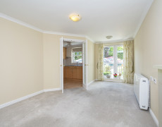 3 Kirk Manor Lr1