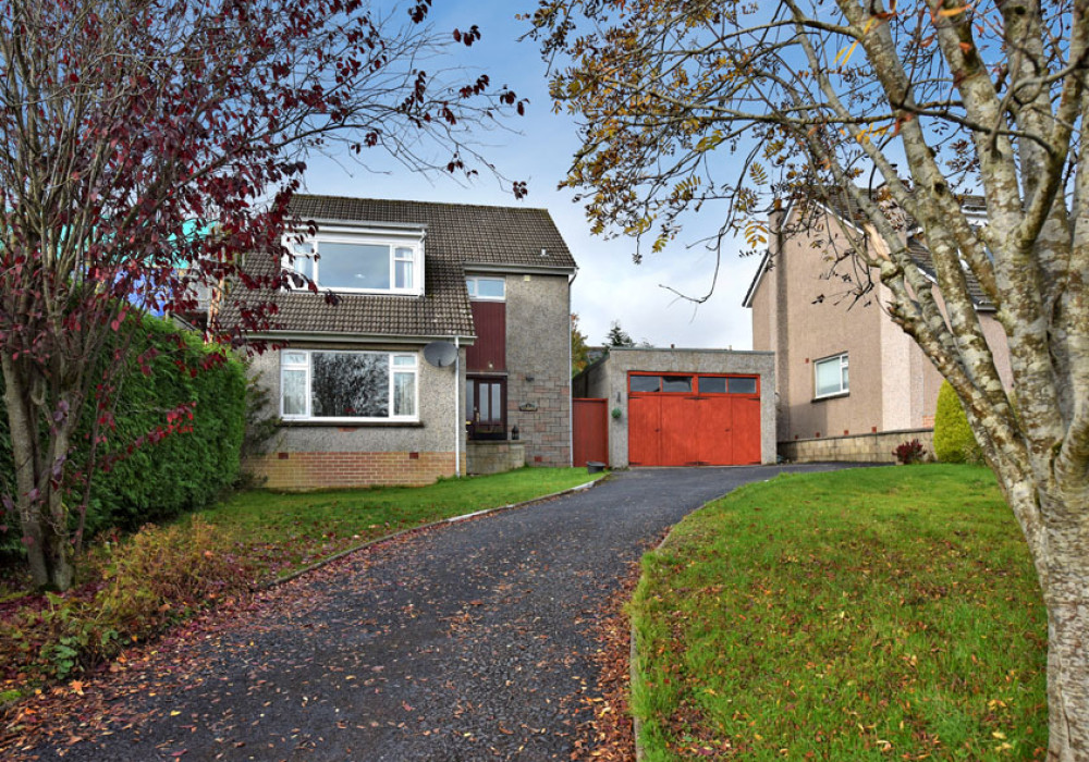 41 Baillieswells Crescent, Bieldside, Aberdeen, AB15 9BD Mackinnons