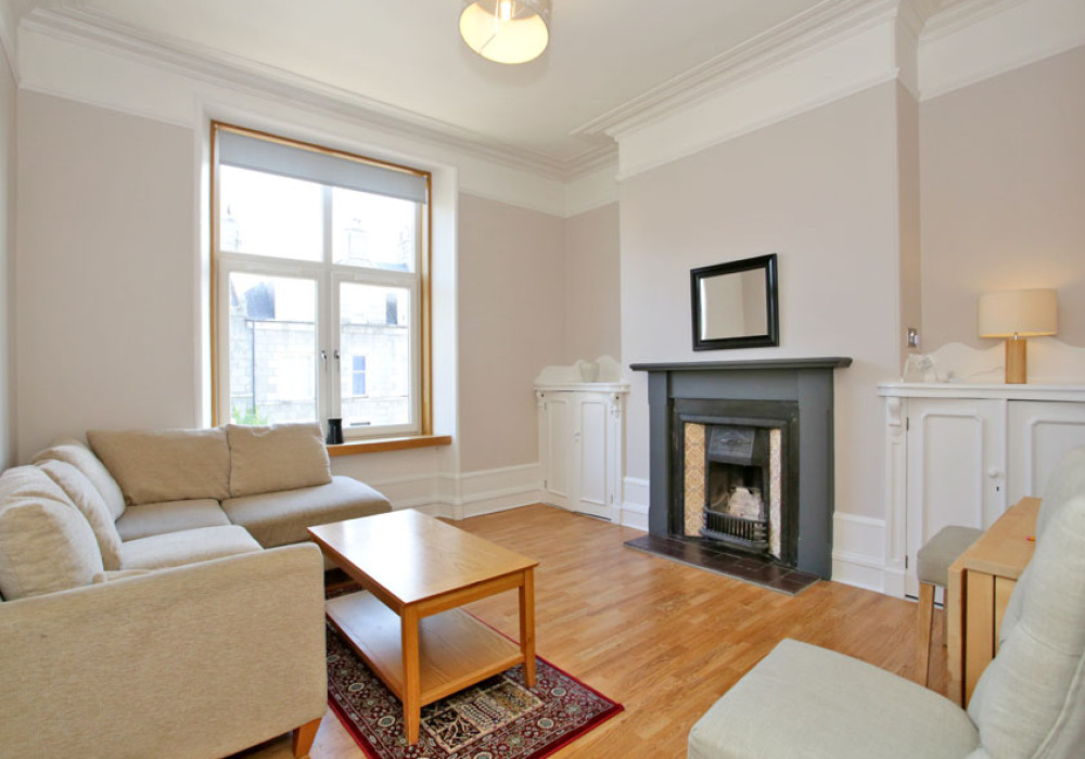 51 Balmoral Place, Aberdeen AB10 6HQ Mackinnons Solicitors