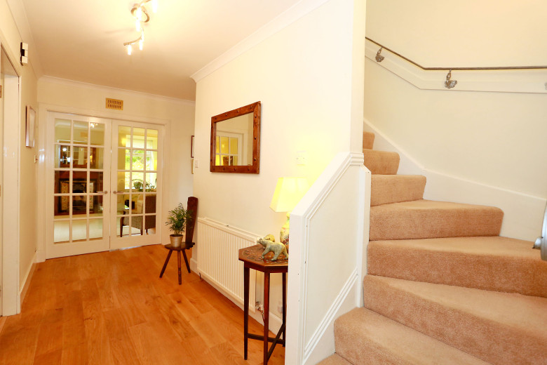 Craigbank House, Kirk Brae, Cults, Aberdeen, AB15 9QL Mackinnons