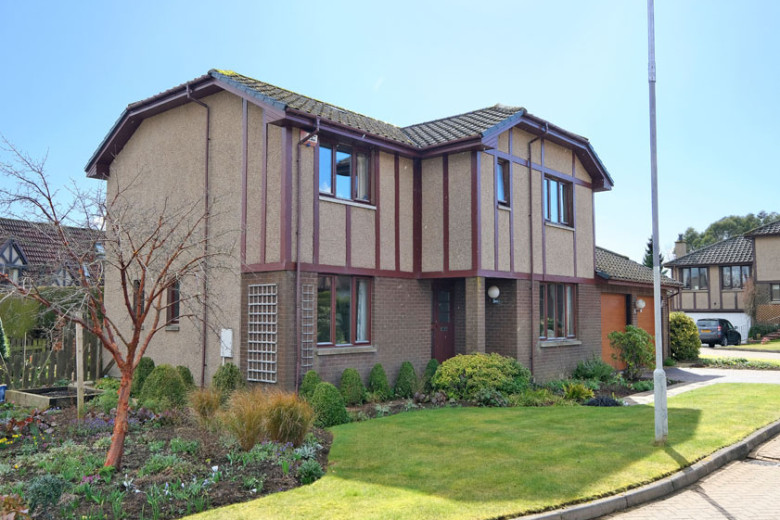 7 Earlspark Way, Bieldside Mackinnons Solicitors