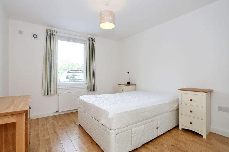 9G Elmbank Terrace, Aberdeen, AB24 3PW Mackinnons Solicitors