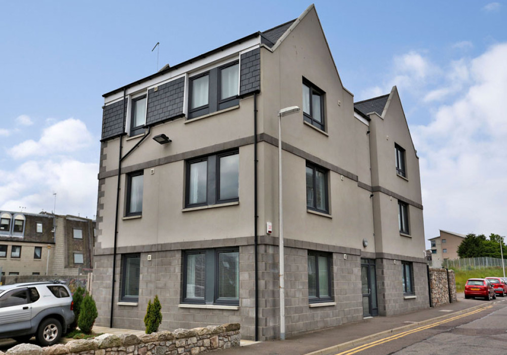 9G Elmbank Terrace, Aberdeen, AB24 3PW Mackinnons Solicitors