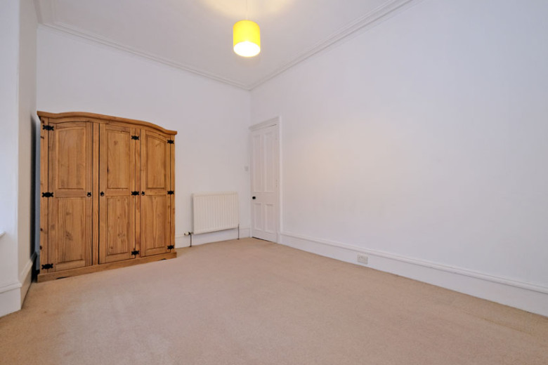 63 Forest Avenue, Aberdeen, AB15 4TU Mackinnons Solicitors