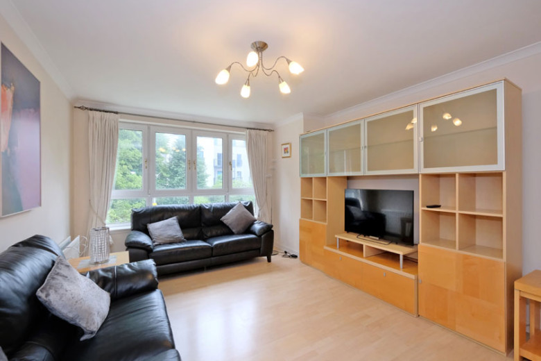 37J Kings Gate, Aberdeen, AB15 4EL Mackinnons Solicitors