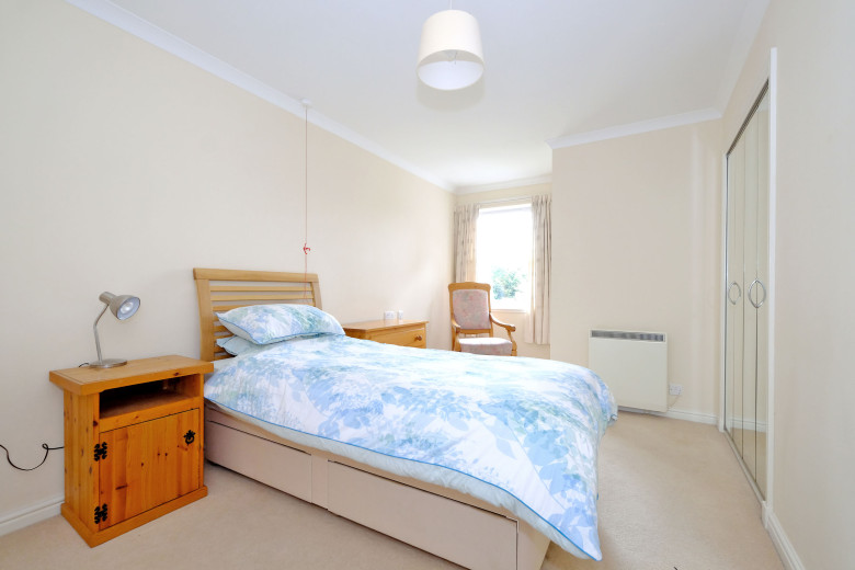 18 Kirk Manor Court, Kirk Brae, Cults, AB15 9SF Mackinnons Solicitors