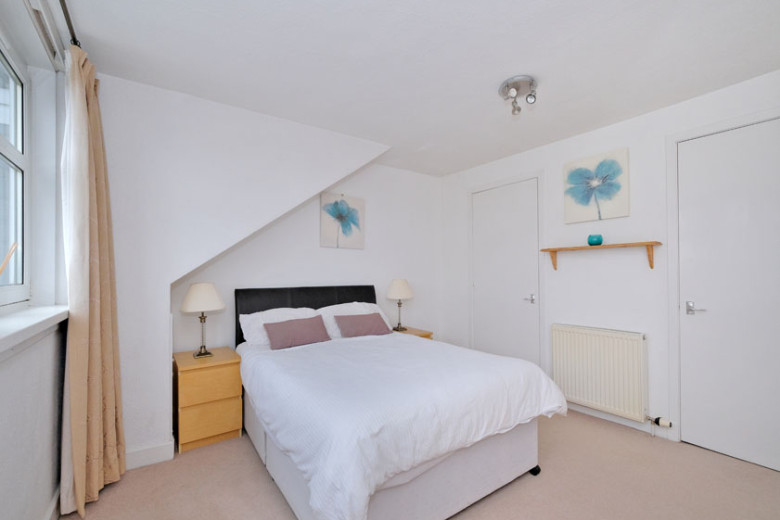 377 North Deeside Road, Cults, Aberdeen, AB15 9SX Mackinnons Solicitors