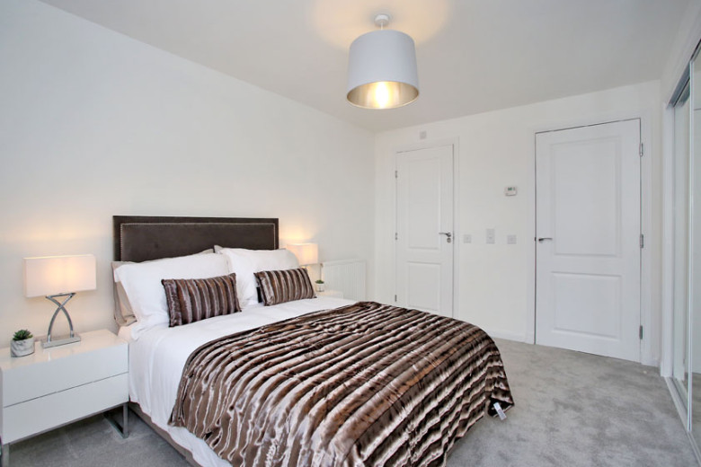 46 Ocean Apartments, 5254 Park Road, Aberdeen Mackinnons Solicitors