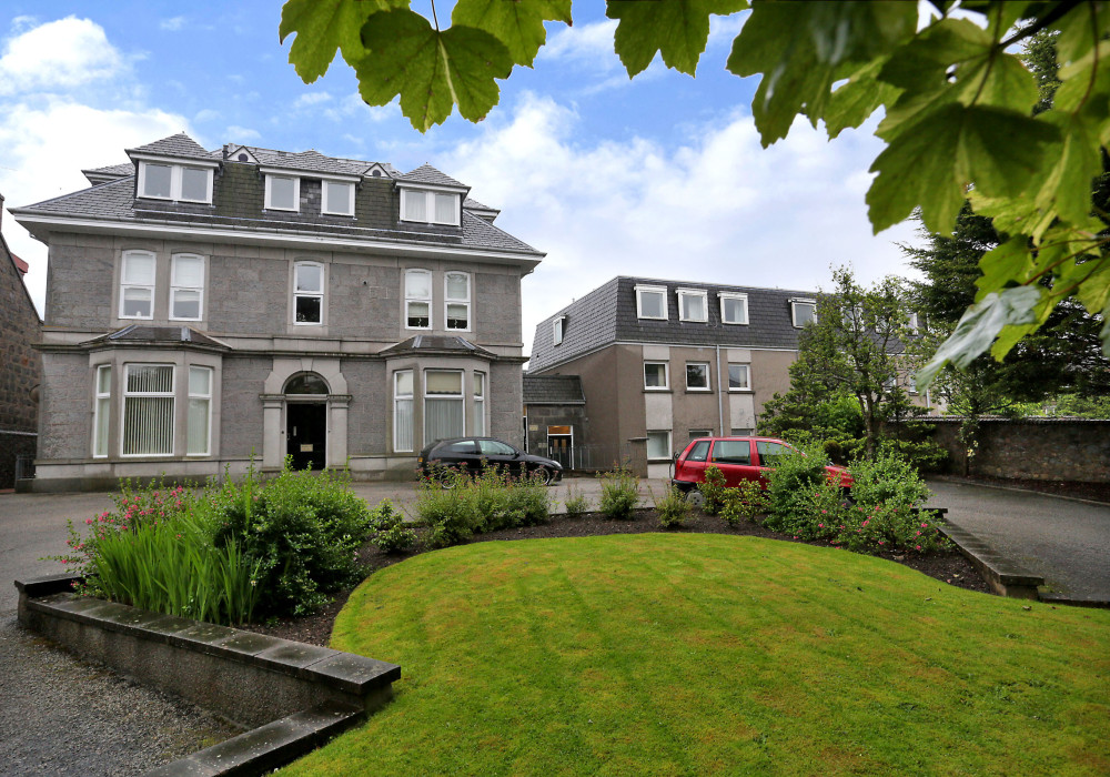Flat 11, Pitstruan House, 295 Great Western Road, Aberdeen AB10 6PP