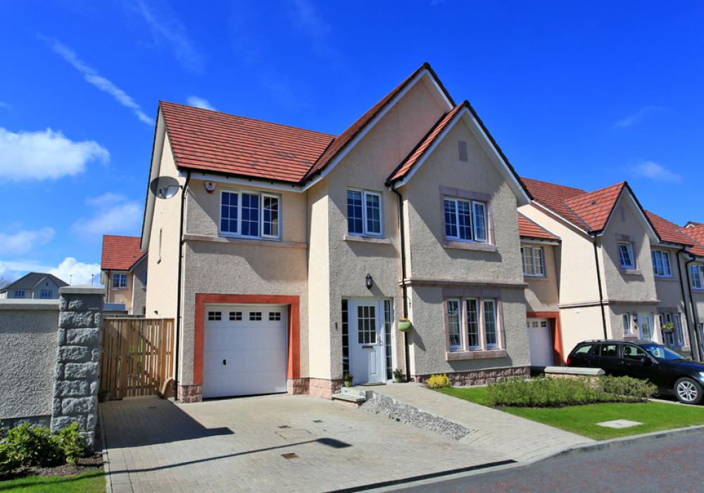 1 Murtle Den Drive, Milltimber, Aberdeen AB13 0HH Mackinnons Solicitors