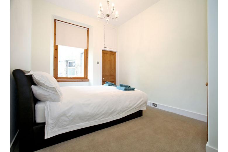 70 Stanley Street, Aberdeen, AB10 6UQ Mackinnons Solicitors